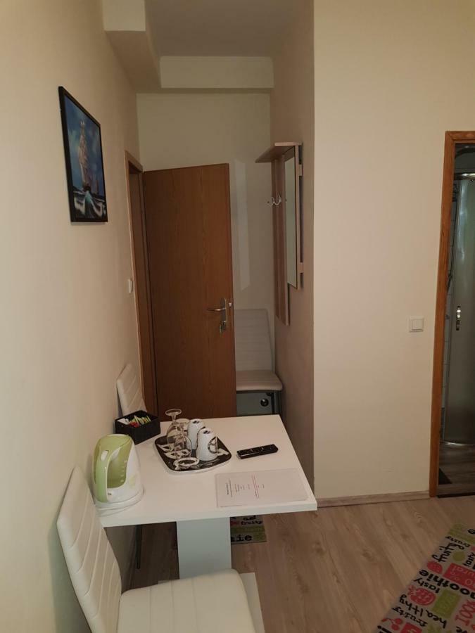 Elg Rooms بوستوينا المظهر الخارجي الصورة