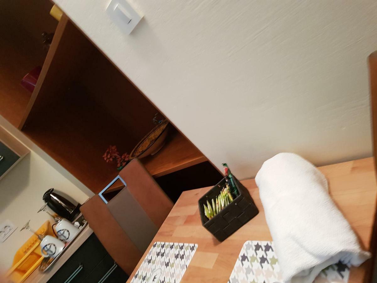 Elg Rooms بوستوينا المظهر الخارجي الصورة